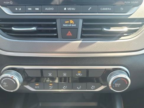 Used 2023 Nissan Altima 2.5 SR image 22