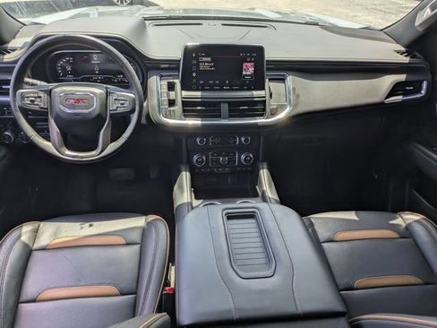 Used 2023 GMC Yukon AT4 w/ AT4 Premium Plus Package AWD/4WD image 18