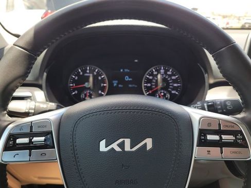 Used 2022 Kia Telluride S FWD image 21