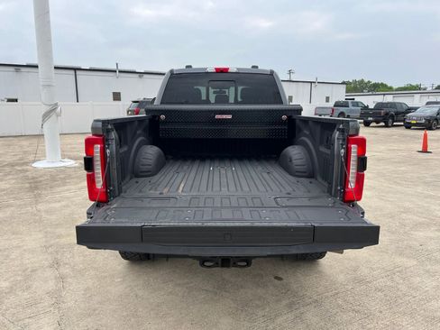 Used 2023 Ford F250 Lariat w/ Lariat Ultimate Package AWD/4WD image 15