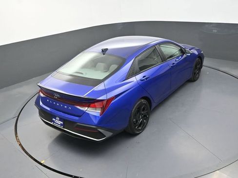 New 2026 Hyundai Elantra Sport FWD image 27