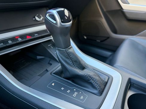 Used 2024 Audi Q3 2.0T Premium Plus w/ Premium Plus Package image 16