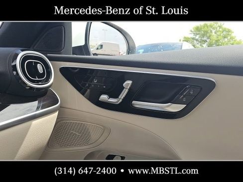 New 2026 Mercedes-Benz C 300 4MATIC Sedan image 33