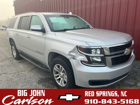 Used 2019 Chevrolet Suburban LT image 1