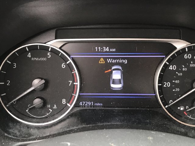 Used 2025 Nissan Altima 2.5 SV FWD image 8