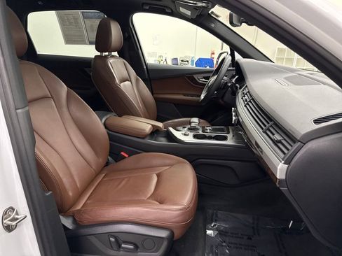 Used 2019 Audi Q7 2.0T Premium w/ Convenience Package image 24