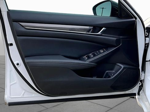Used 2022 Honda Accord Sport image 20