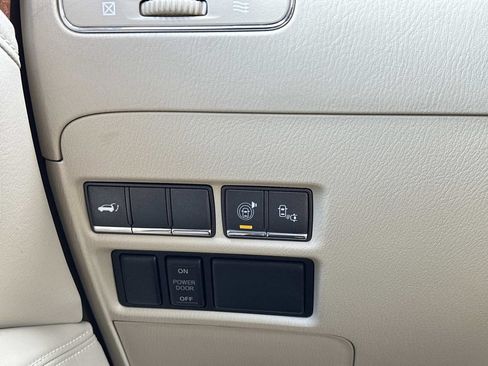Used 2015 INFINITI QX80 4WD image 28