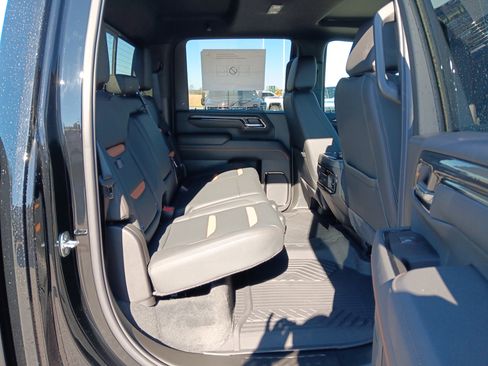 New 2026 GMC Sierra 2500 AT4 w/ AT4 Premium Plus Package image 19