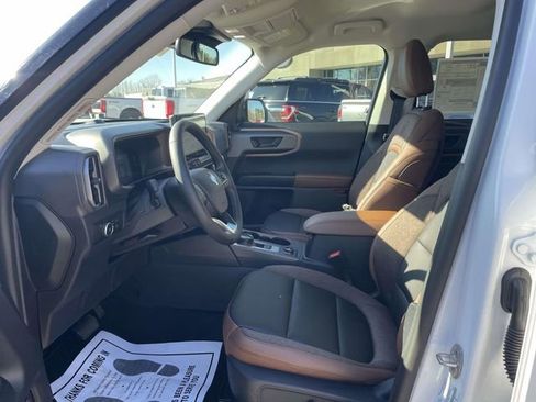 New 2026 Ford Bronco Sport Outer Banks w/ Outer Banks Tech Package+ AWD/4WD image 15