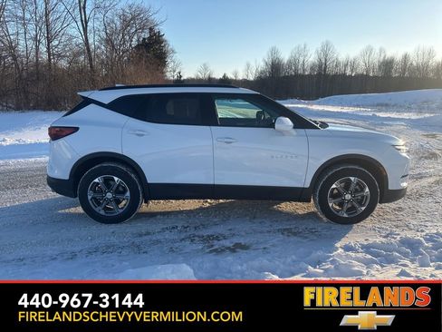 Certified 2024 Chevrolet Blazer LT w/ Convenience Package image 10