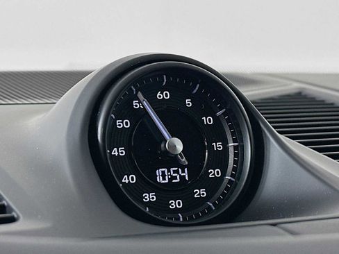 New 2026 Porsche Cayenne E-Hybrid image 16