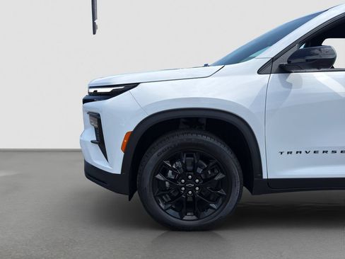 New 2026 Chevrolet Traverse LT w/ Midnight/Sport Edition FWD image 22