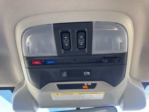 Used 2021 Subaru Crosstrek 2.5i Limited w/ Moonroof Package 1 image 24