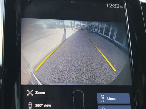 Used 2021 Volvo XC90 T6 Inscription w/ Lounge Package image 26