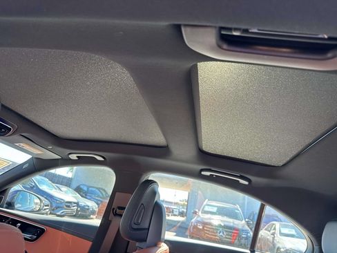 Used 2026 Mercedes-Benz C 300 Sedan image 9