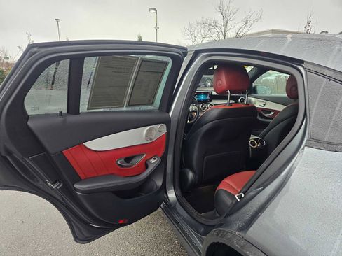 Used 2021 Mercedes-Benz GLC 300 GLC 300 image 17