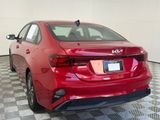 Used 2022 Kia Forte LXS image 5