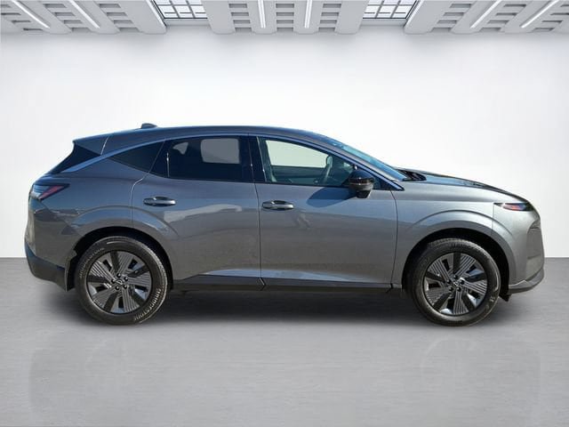 Used 2025 Nissan Murano SL AWD/4WD image 3