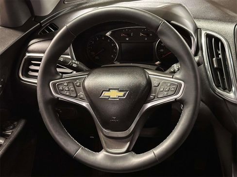 Used 2023 Chevrolet Equinox LT image 19