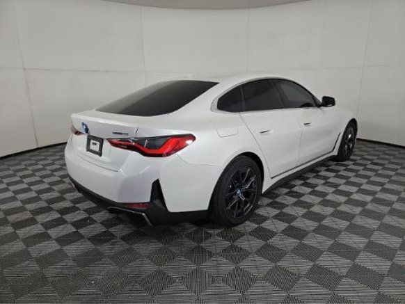 Used 2025 BMW i4 eDrive40 w/ Premium Package RWD image 2