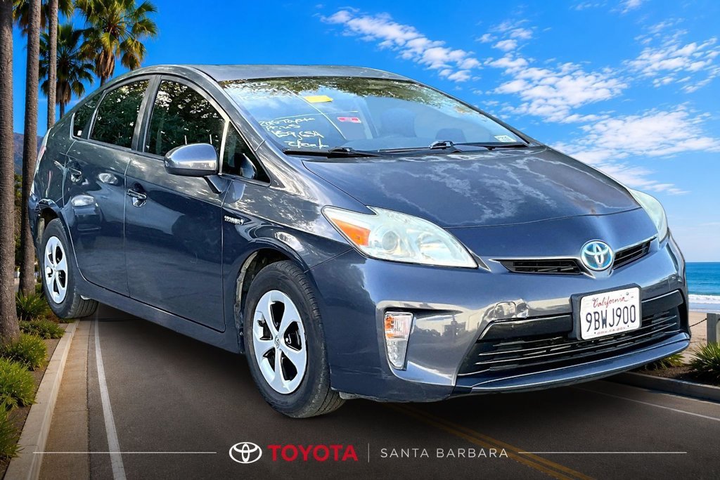 Used 2015 Toyota Prius Two FWD image 1