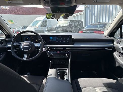Used 2024 Hyundai Sonata SEL FWD image 11