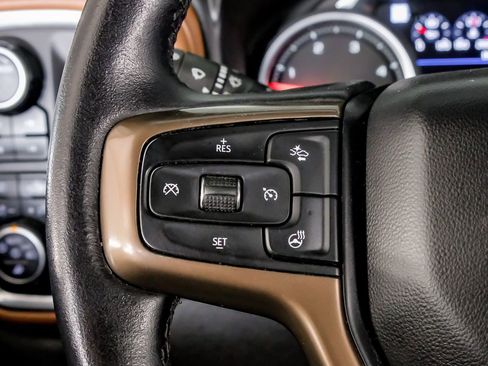 Used 2021 Chevrolet Silverado 2500 High Country w/ Z71 Off-Road Package image 16