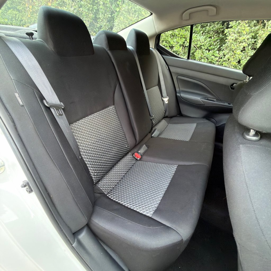 Used 2020 Nissan Versa S FWD image 17