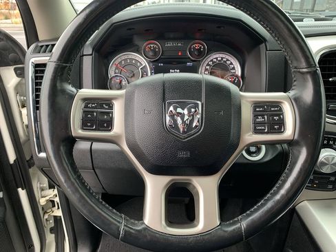 Used 2016 RAM 1500 Laramie w/ Convenience Group image 18
