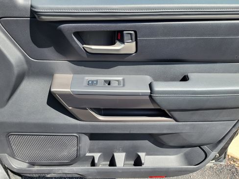 Used 2022 Toyota Tundra SR5 image 17