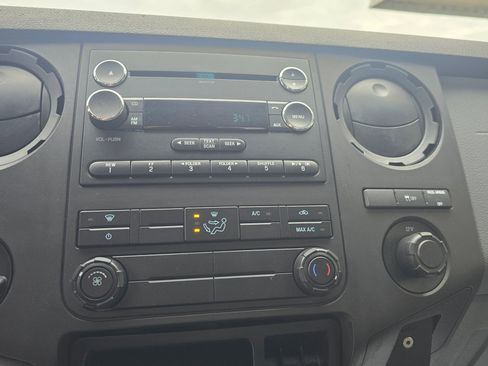 Used 2015 Ford F250 XL image 17