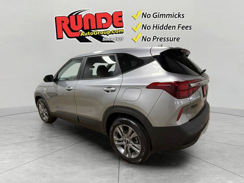 Used 2023 Kia Seltos LX image 5