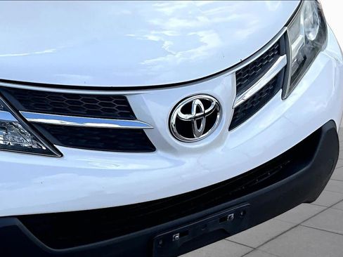 Used 2013 Toyota RAV4 Limited FWD image 30