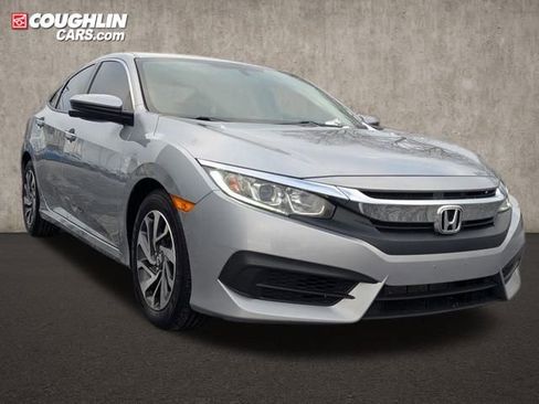 Used 2018 Honda Civic EX image 1