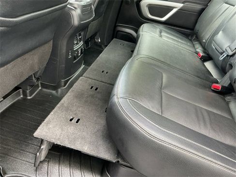 Used 2019 Nissan Titan PRO-4X w/ Pro-4x Convenience Package image 23