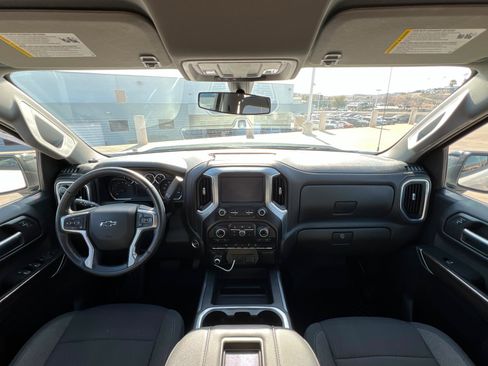 Certified 2022 Chevrolet Silverado 1500 LT Trail Boss w/ Safety Package image 10