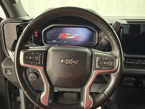 Used 2024 Chevrolet Silverado 1500 RST AWD/4WD image 12