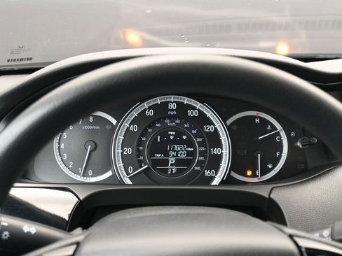 Used 2016 Honda Accord LX image 49