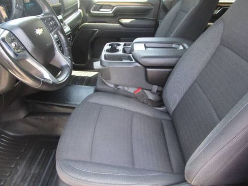 Used 2024 Chevrolet Silverado 2500 LT w/ Convenience Package AWD/4WD image 9