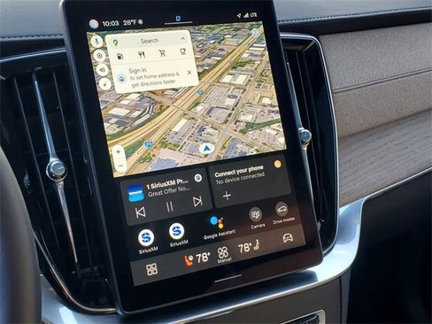 Used 2025 Volvo XC90 B6 Plus image 22