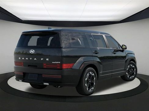 New 2026 Hyundai Santa Fe SE image 5