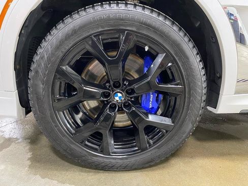 Used 2022 BMW ALPINA XB7 AWD/4WD image 10