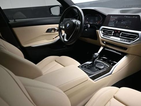 Used 2019 BMW 330i Sedan w/ Convenience Package RWD image 13