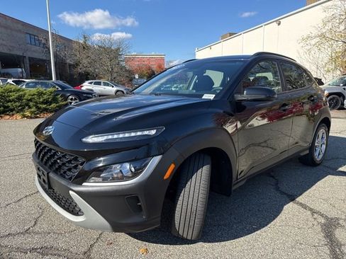 Certified 2023 Hyundai Kona SEL image 3