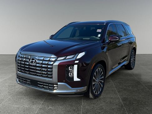 Used 2025 Hyundai Palisade Calligraphy image 3