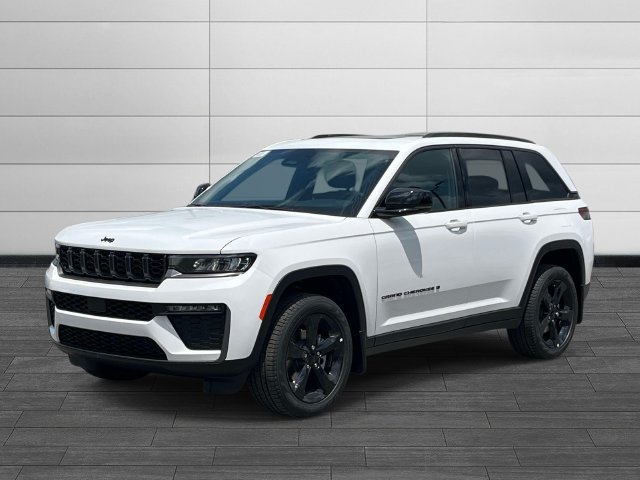New 2026 Jeep Grand Cherokee Limited w/ Limited Altitude Package AWD/4WD image 6