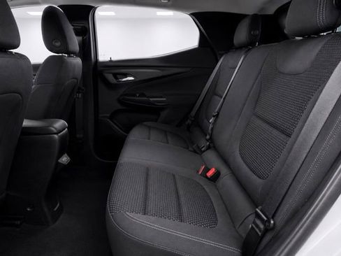 Used 2023 Chevrolet Bolt EUV LT w/ Driver Confidence Package FWD image 15