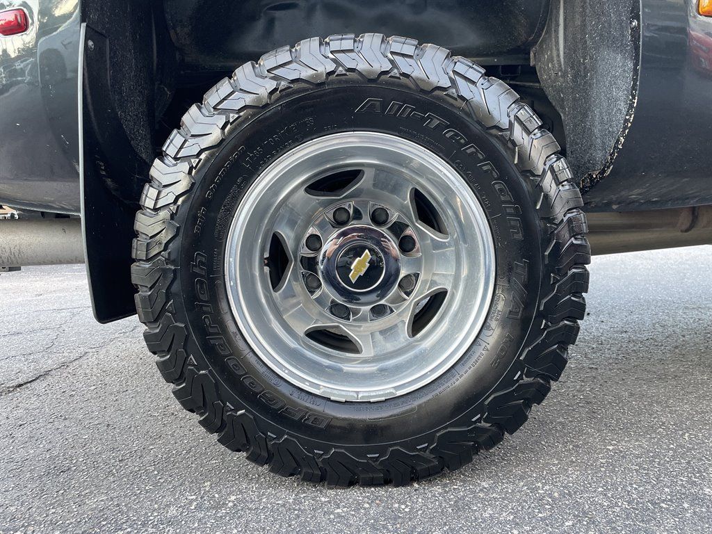 Used 2017 Chevrolet Silverado 3500 High Country w/ Duramax Plus Package AWD/4WD image 36