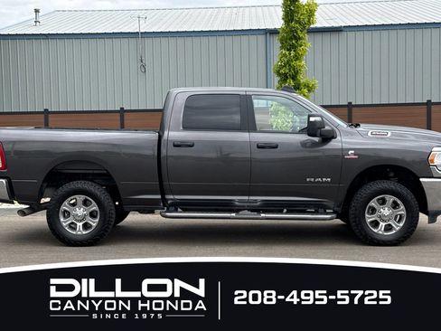 Used 2024 RAM 2500 Big Horn AWD/4WD image 3